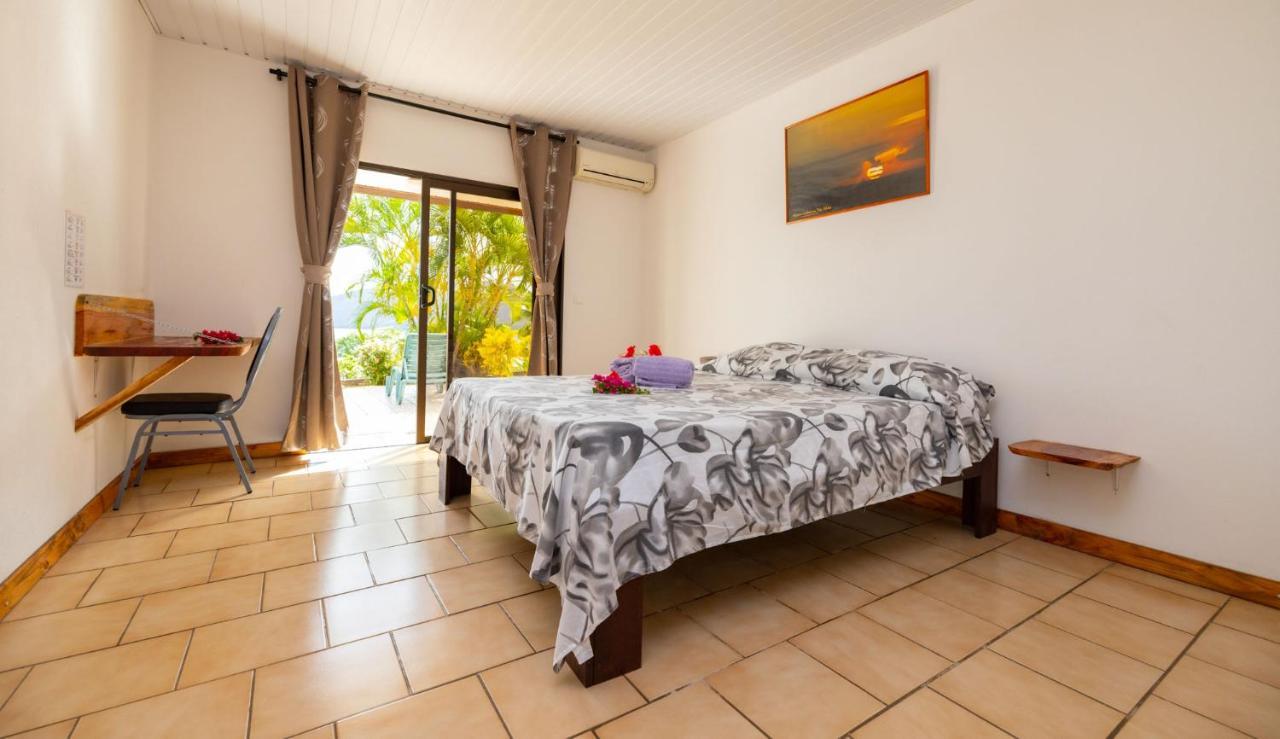 Pension Mave Mai Nuku Hiva Exterior foto